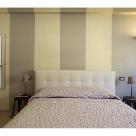 Alex'S Guest House โรม ภายนอก รูปภาพ